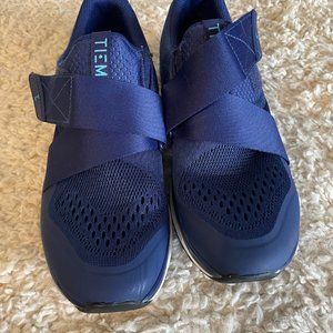 Like New Tiem Women's Spin/ Cycling Shoes size 6.5